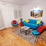 Apartment Happy Days Pula