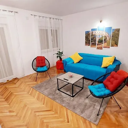 Apartament Happy Days Pula