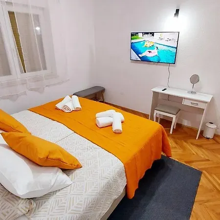 Apartament Happy Days *